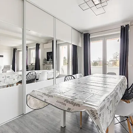 5p 100 M2 Garage 2 Balconiesstrasbourg Center * Estrasburgo