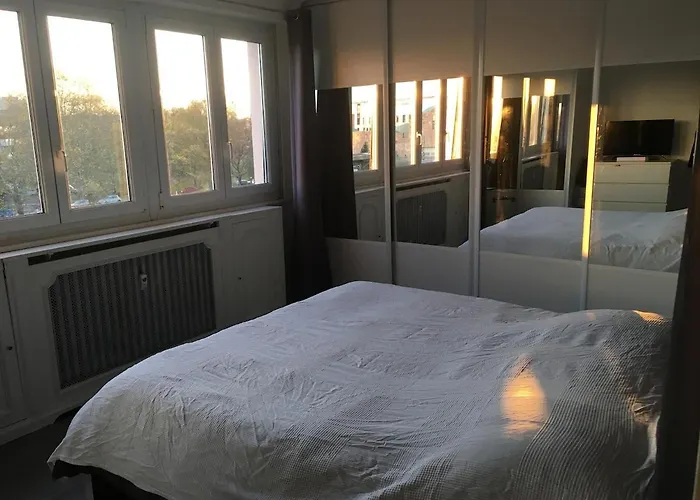 5p 100 M2 Garage 2 Balconiesstrasbourg Center דירה