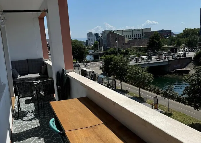 5p 100 M2 Garage 2 Balconiesstrasbourg Center דירה