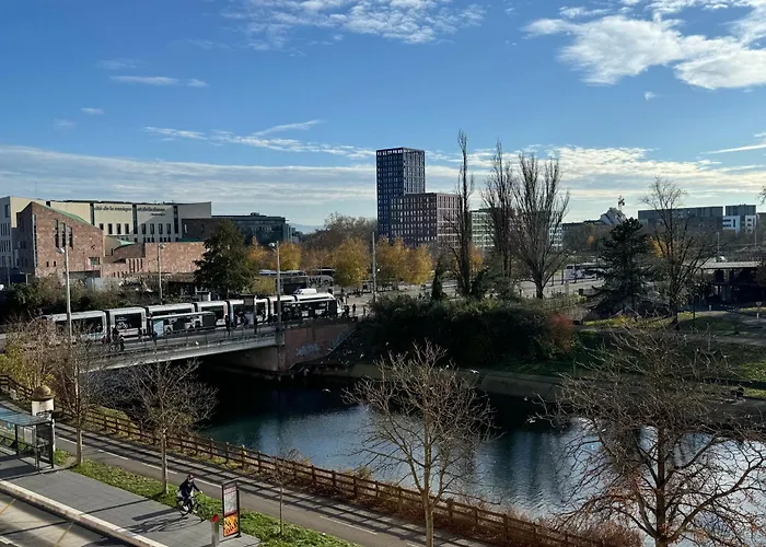 5p 100 M2 Garage 2 Balconiesstrasbourg Center דירה