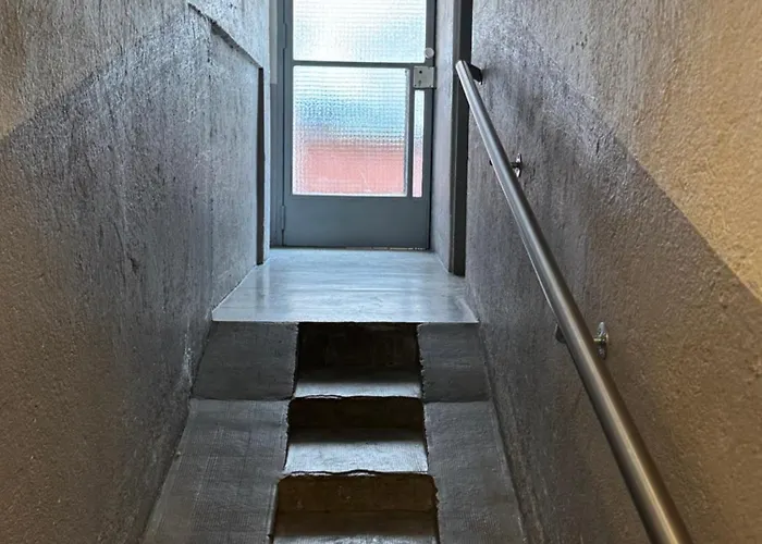 5p 100 M2 Garage 2 Balconiesstrasbourg Center * שטרסבורג
