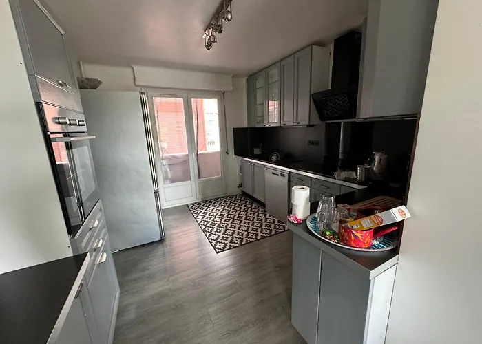 5p 100 M2 Garage 2 Balconiesstrasbourg Center *