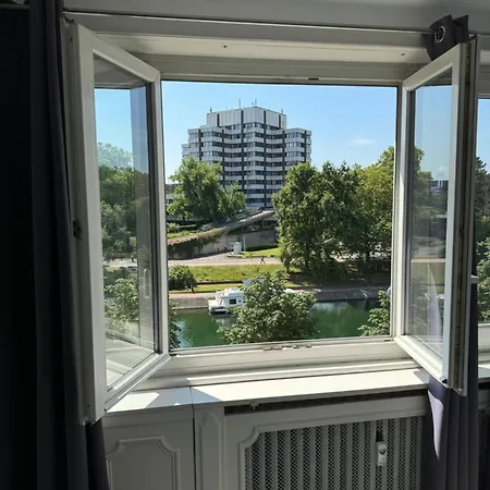 5p 100 M2 Garage 2 Balconiesstrasbourg Center